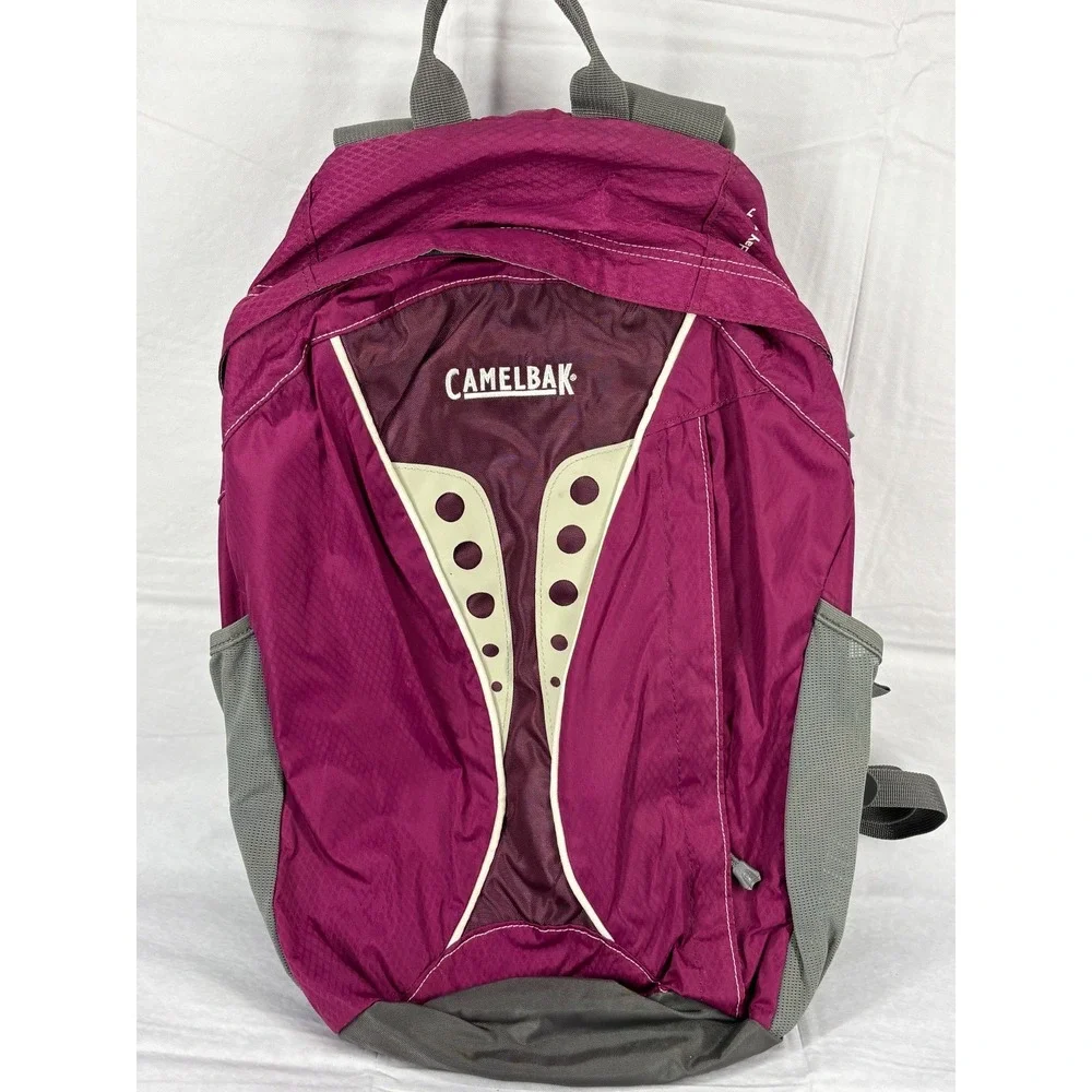 CamelBak DayStar 18 Cycling Backpack Purple Gray Ergonomic Hiking Bag FF
